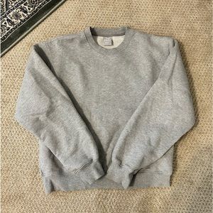 Aritzia Perfect Fit Gray Crewneck